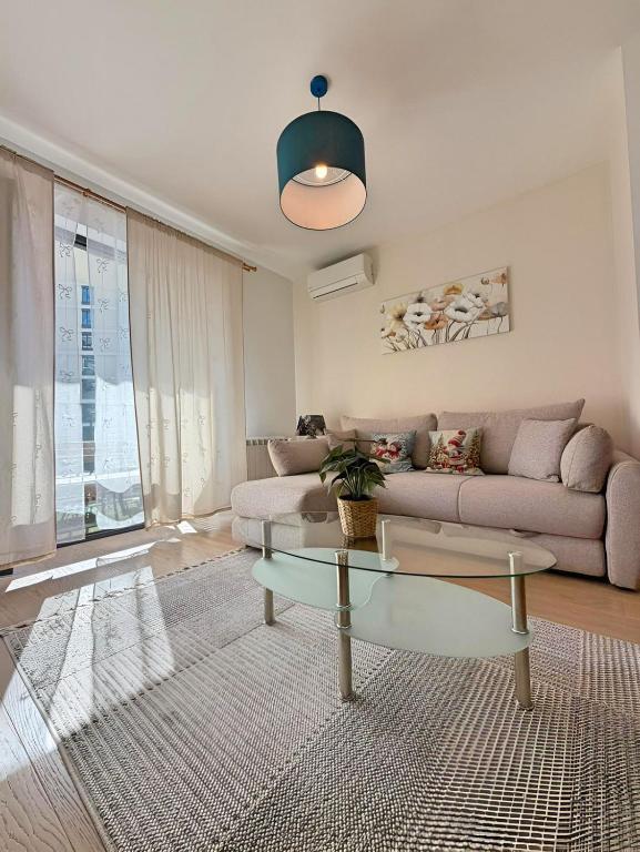 BW - Exclusive Residences - 2