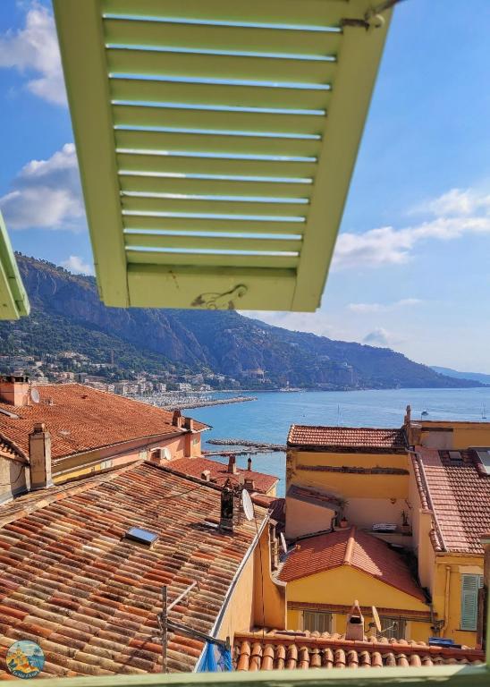 Au Nid d'Azur, heart of iconic old town with sea view - 2
