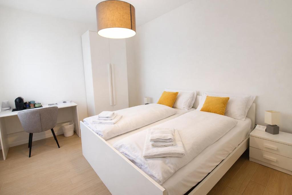 Villa Lucchetta - Tre Camere e Appartamento con parcheggio Interno - 2