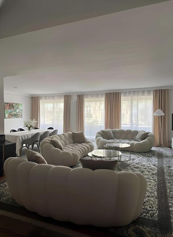 Arc de Triomphe - Prestigious 3BR - Terrace - 3