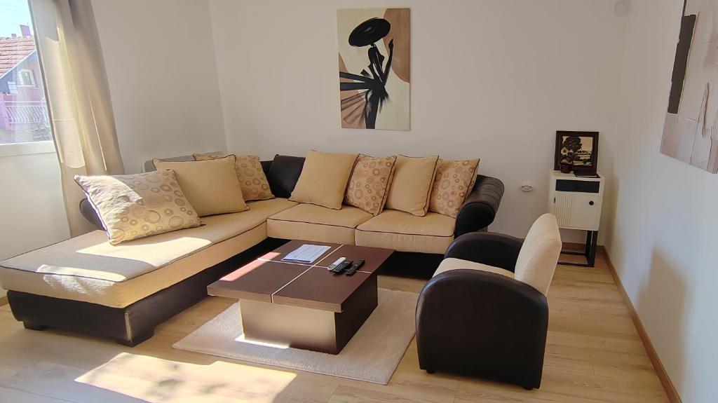 Anna apartman - balkon i besplatan parking - 2