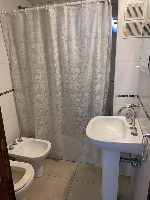 Departamento zona Hospital Cullen y de Niños Alassia - 2