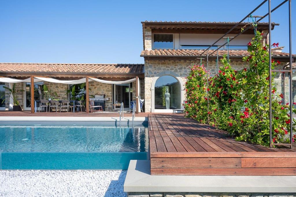Contemporary Villa With Pool Near Cortona - 4