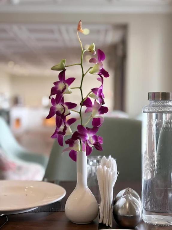 Masaka Suites a unit of Arbat Hospitality LLP 外観