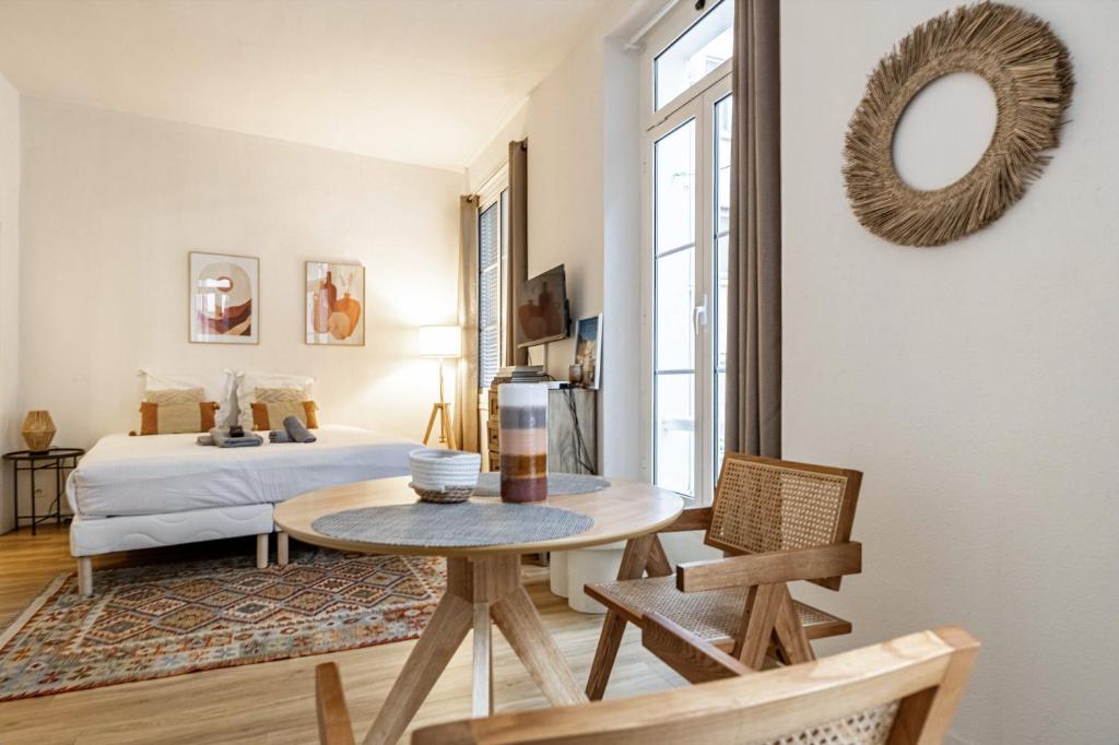 13 ANDRE1 - Hotel-Style Suite Studio 50m from Croisette - 1