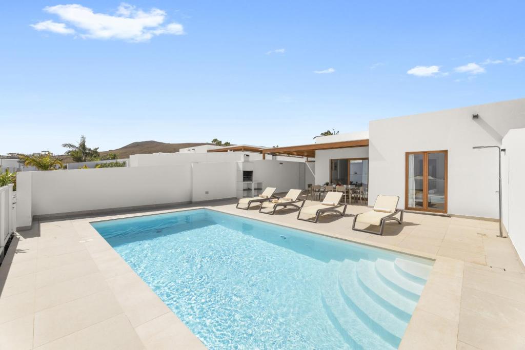 Villa Los Altos Anane 10A by Escape Home - 3