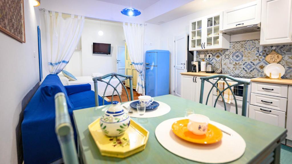 Cris House - 3