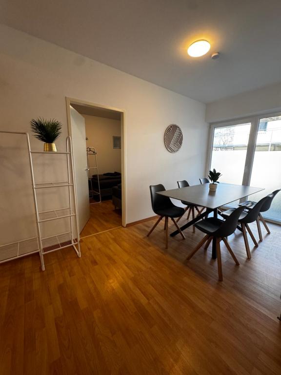 Linz Wasserwald - cozy 2BR Apartment - 1