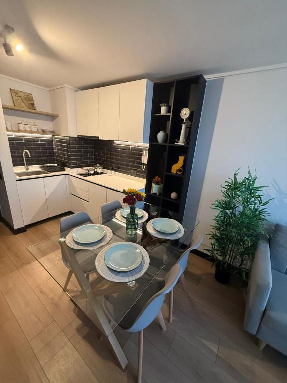 Departamento moderno en Ñuñoa, a pasos del metro Irarrazaval - 4