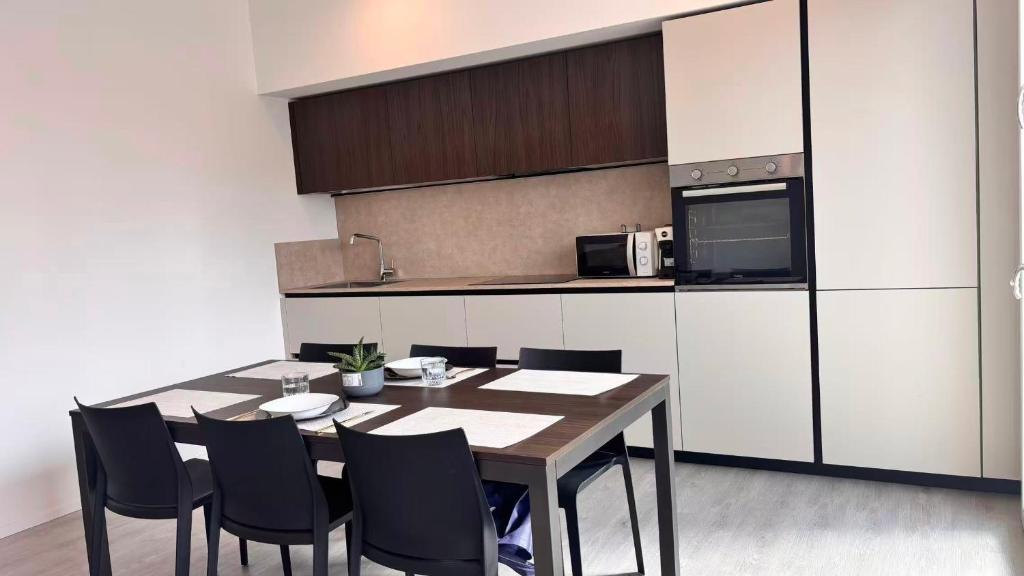 Venice Mestre, New 3 rooms Apartment with 3 Baths - 4