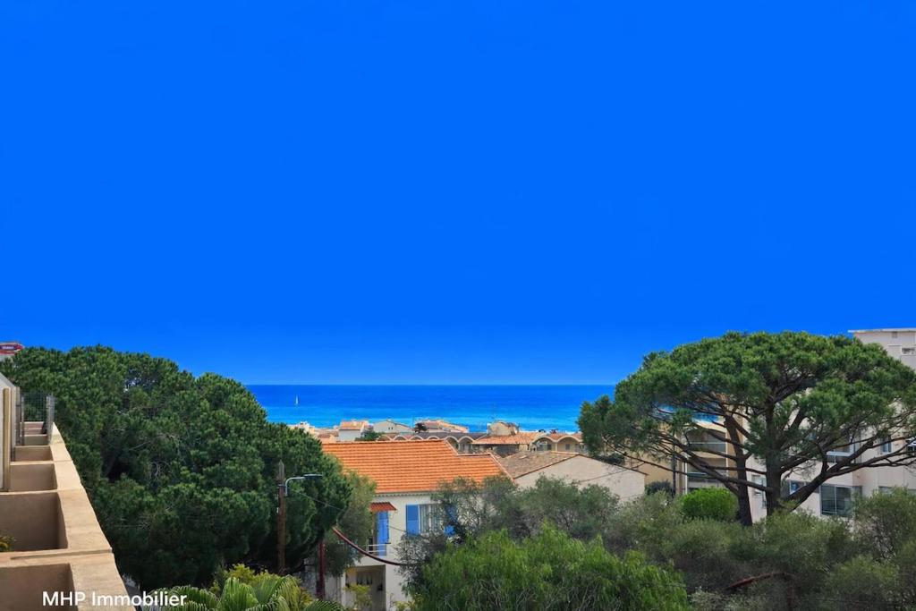 Le Mandarin - 2