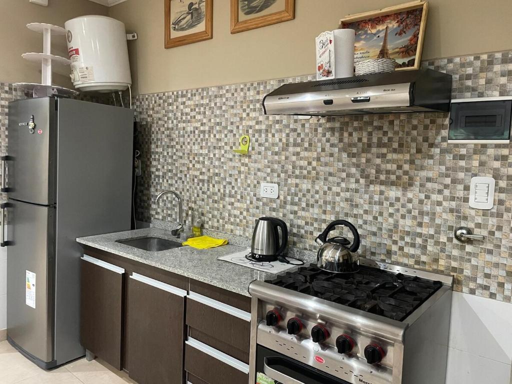 Dpto Monoambiente Muy Céntrico y Moderno - 3