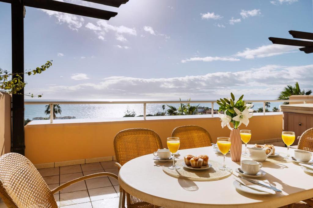 Malibu Mansions Apartments by Alfresco Stays - 1