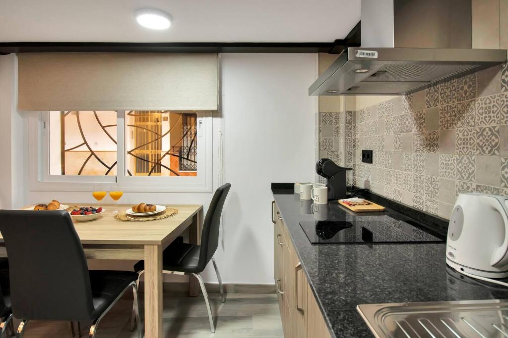Moderno loft en el corazón histórico de Estepona - CASA PEPITA 17 - 4