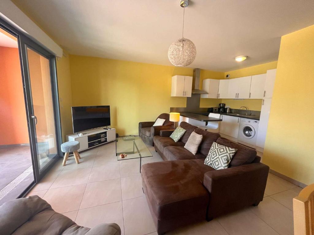 FS560-A13 Appt 3 pièces 4 personnes FREJUS - 2