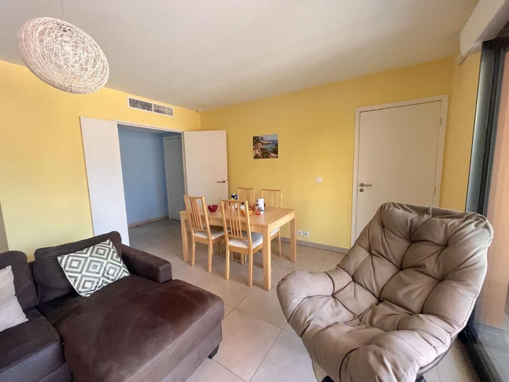FS560-A13 Appt 3 pièces 4 personnes FREJUS - 5