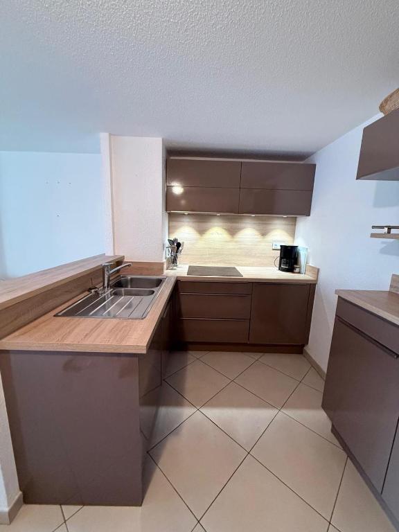 Duplex appartement,6pers, piscine, mer avec plage à 5mn ,Theoule sur Mer -Cannes - 4