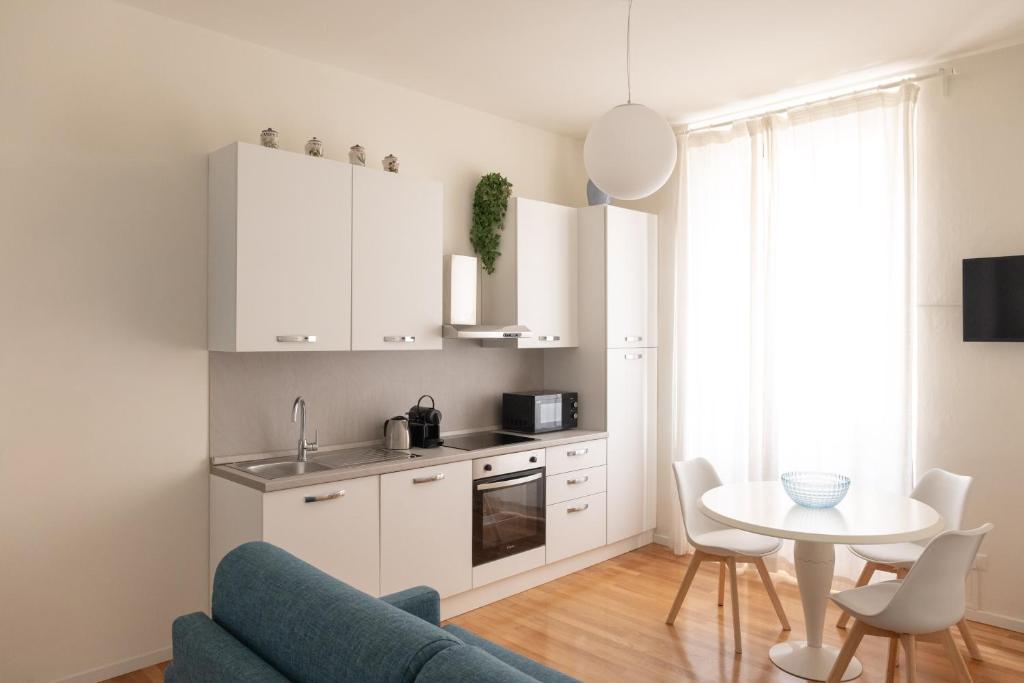 Charming Apartment 4 person Navigli District - Mirable PM - 2