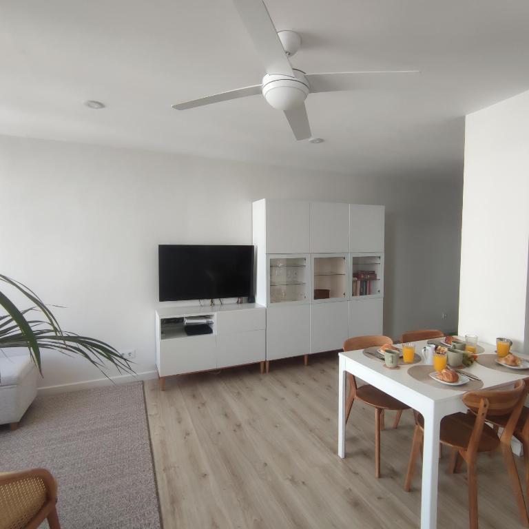 Atlantica Suite Las Canteras with Parking - 3