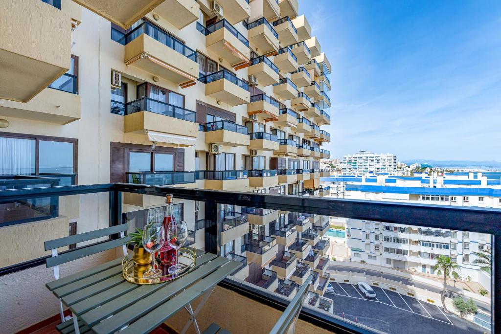 797 HOLIDAY RENTALS - Luminoso apartamento en Aloha playa - 3