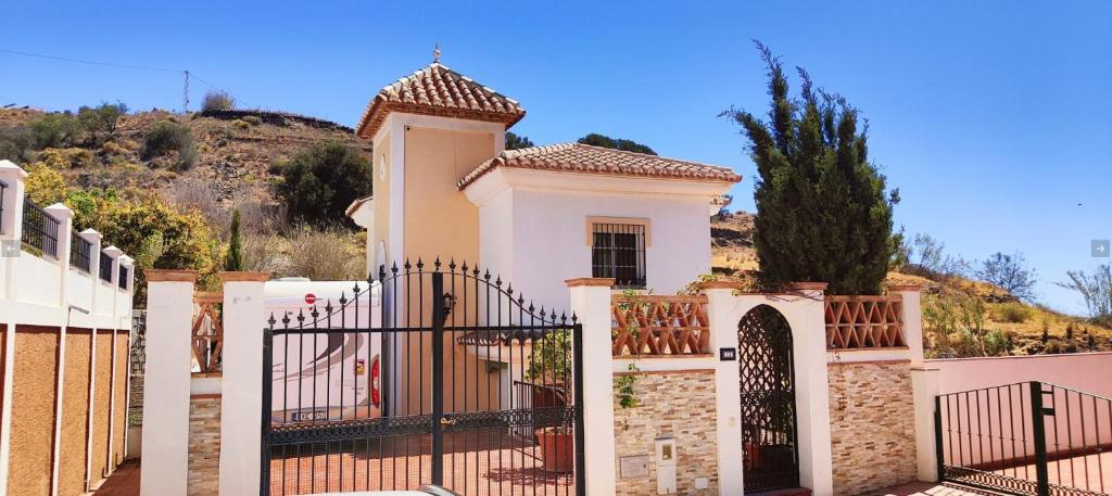 Casa Margaretha in Tamango Hill Torrox Nerja - 1