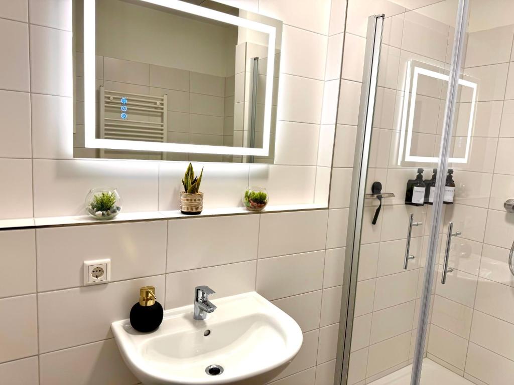 Central Apartment in Graz stylish & cozy I self check-in - 5