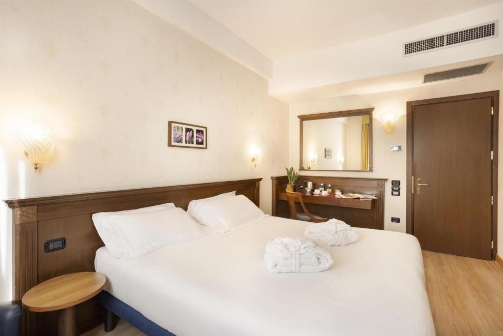 Best Western City Hotel - 3