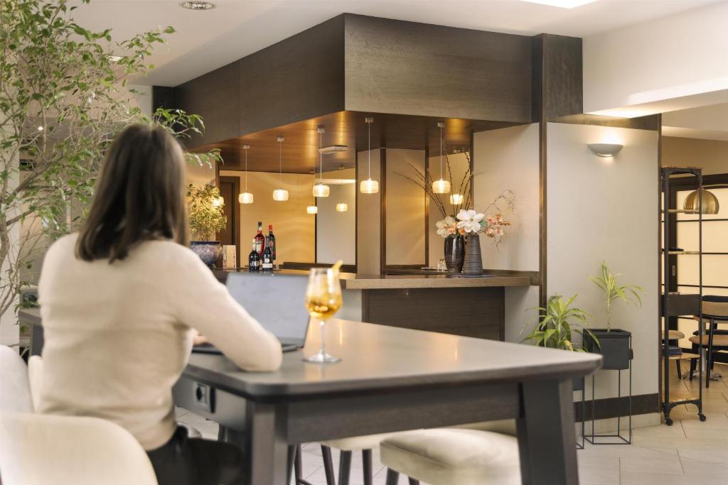Best Western City Hotel - 5