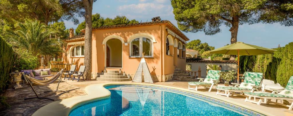 LA VILLA MEDITERRANEA DE HERACLES en Denia - 1
