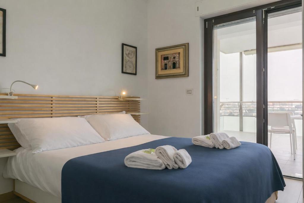 Bari Sky Terrace by Apulia Accommodation - 1