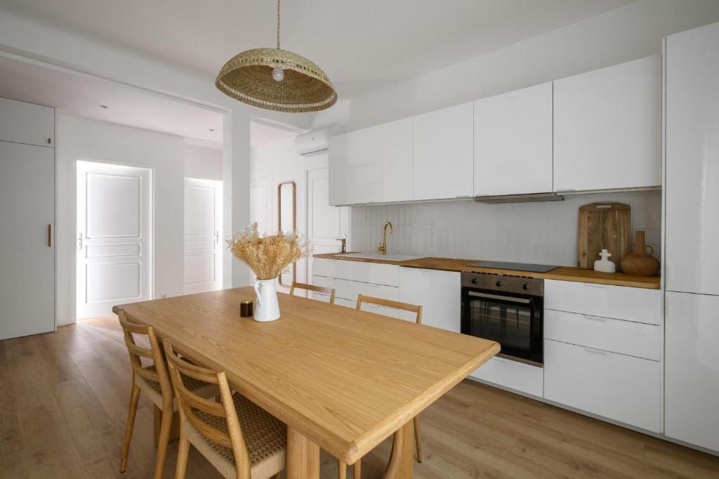 Le Foch - Wonderful 2BR in Central Antibes - 2