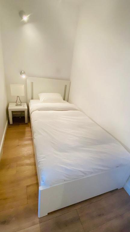 Studio Green Apple Cap Esterel - 2