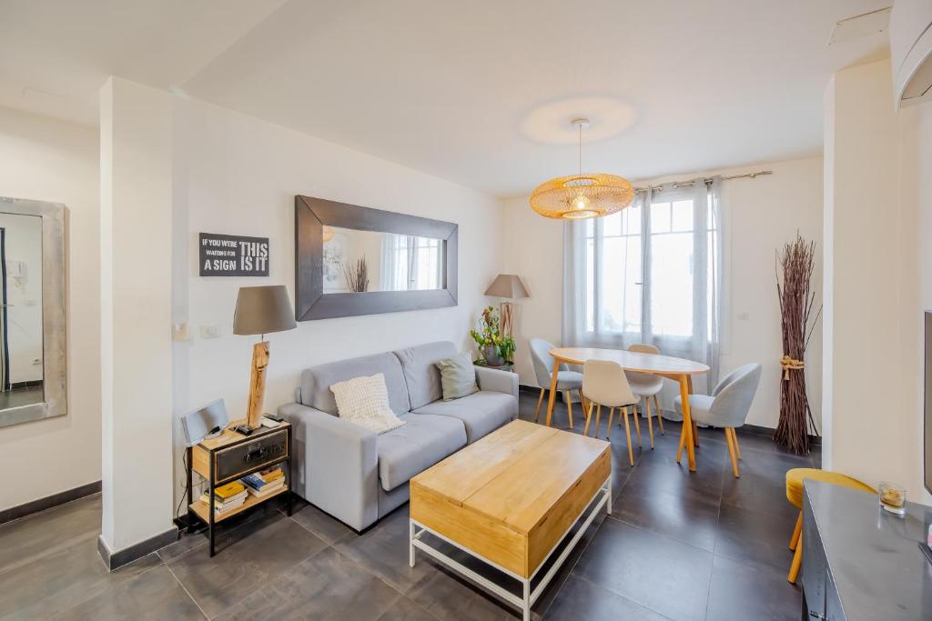 Hélène Boucher - Air-conditioned apartment in Mourillon - 2