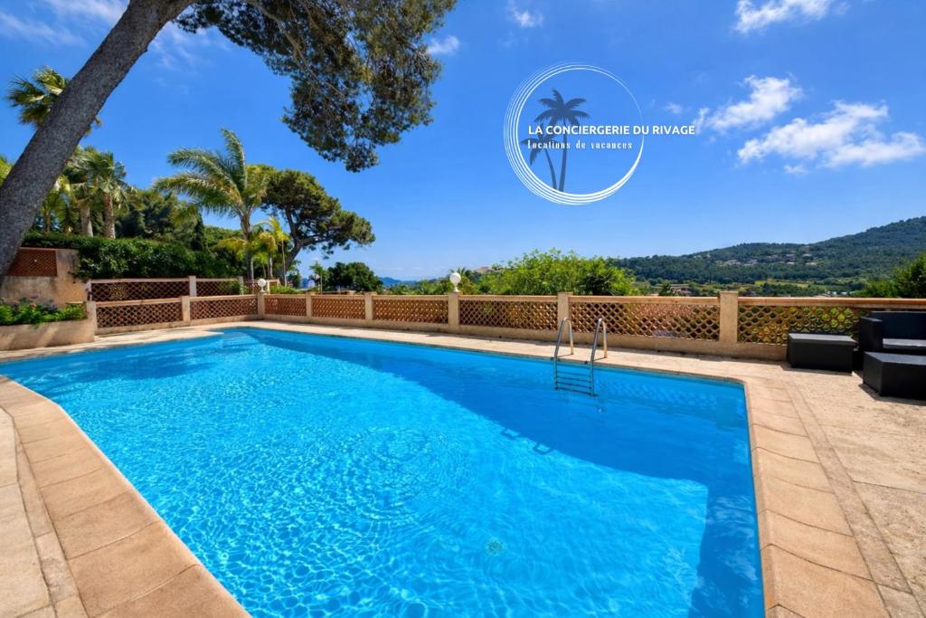 Villa Le Sud - Piscine - Vue dégagée et aperçu mer - 1
