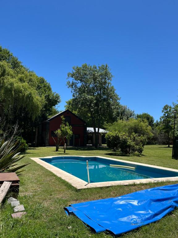 Casa quinta con pileta en City Bell - Arturo Seguí - 4