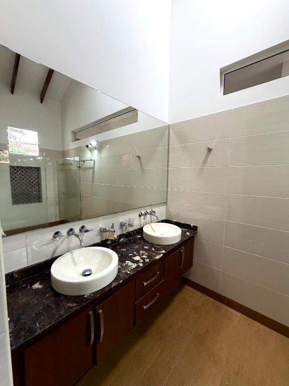 Villa de lujo con piscina de ensueño - 5