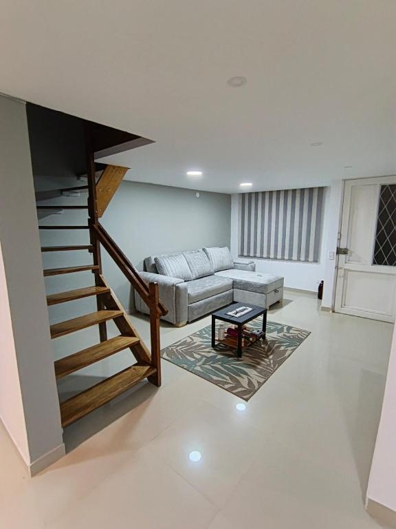Casa 3 dormitorios, 4 camas, 1 baño - 1