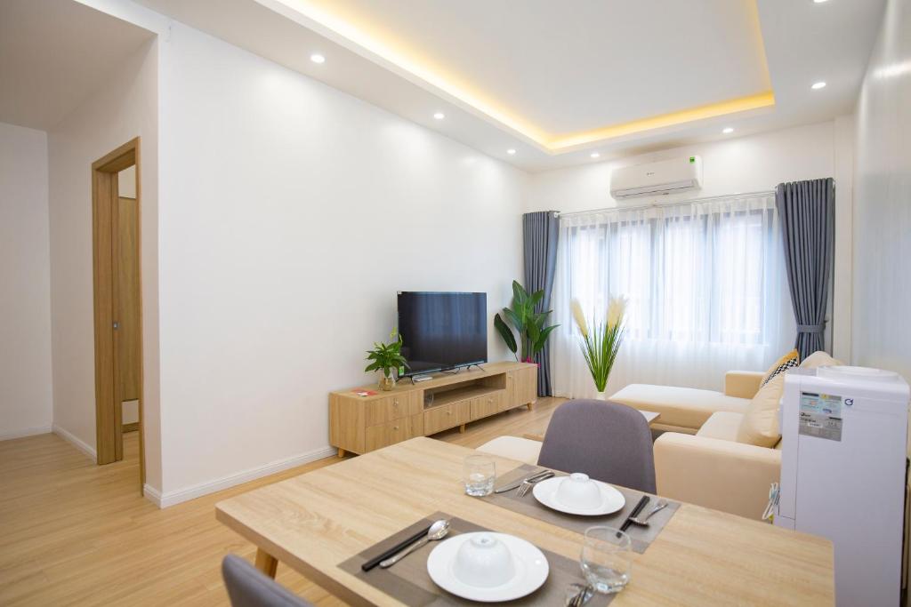 Sumitomo 3 Apartment for Japanese at 535 Kim Ma