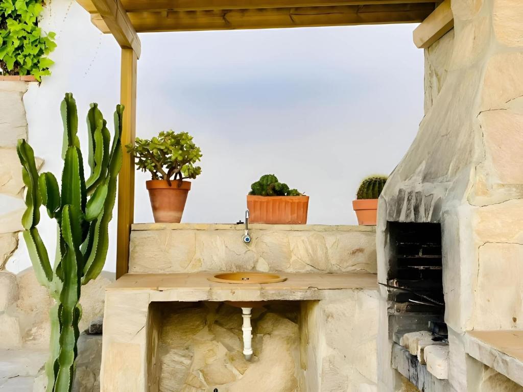 Amplio Chalet con Piscina privada Terraza y Barbacoa Cerca del pueblo - 5