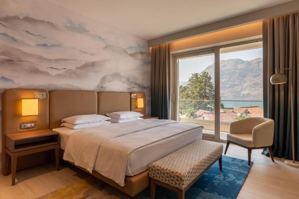 Hyatt Regency Kotor Bay Resort - 4