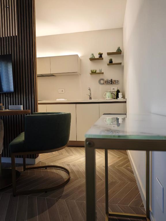 Oasi City Center Luxury Apartments - 3