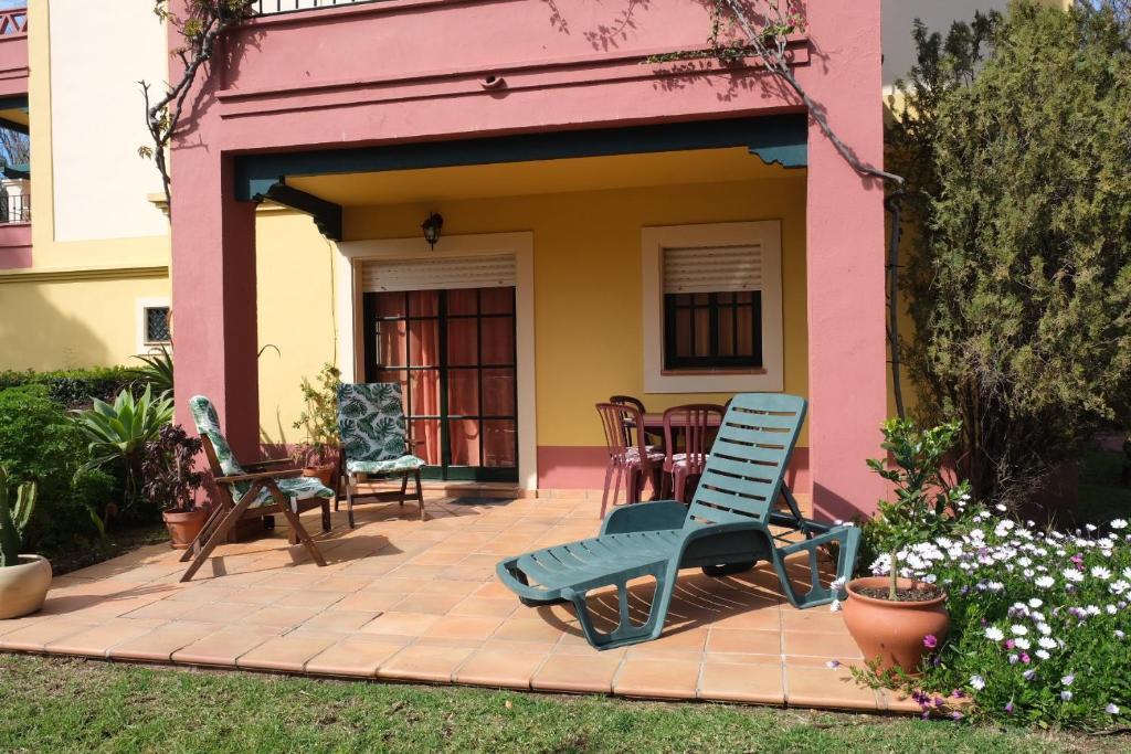 Hoyo I by H - Isla Canela Golf GHHI11B1P23 - 1