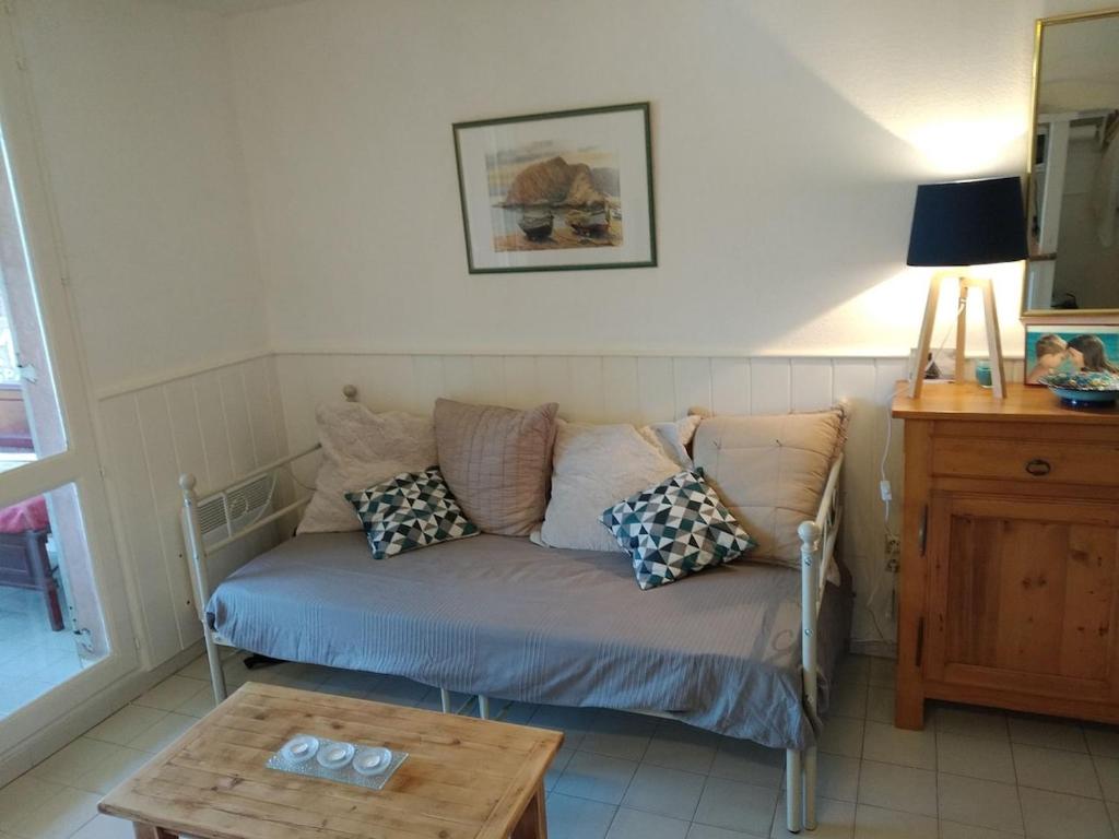 Très beau T2 Cavalière avec terrasse proche mer - 1
