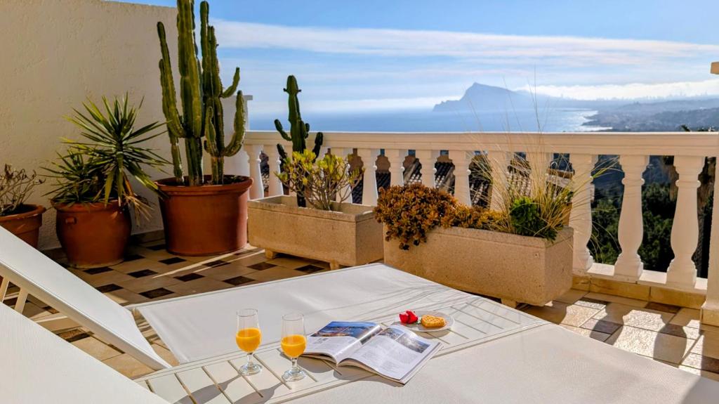 ALTEA HILLS sea view villa - 1