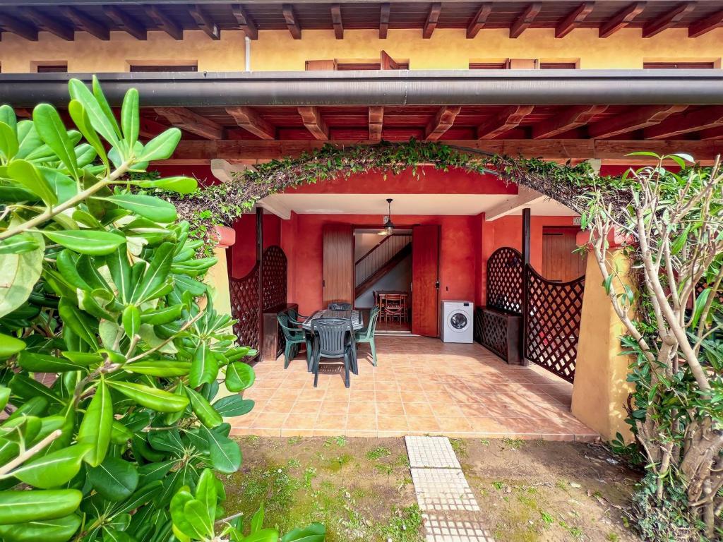 Terraced home with kids playground - 2