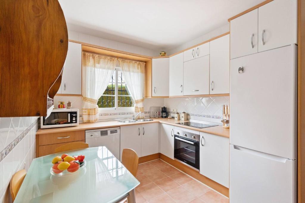 Villa estilo mediterránea con Piscina, Jardín, Bbq y Jacuzzi - VILLA BEL AIR REAL - 4