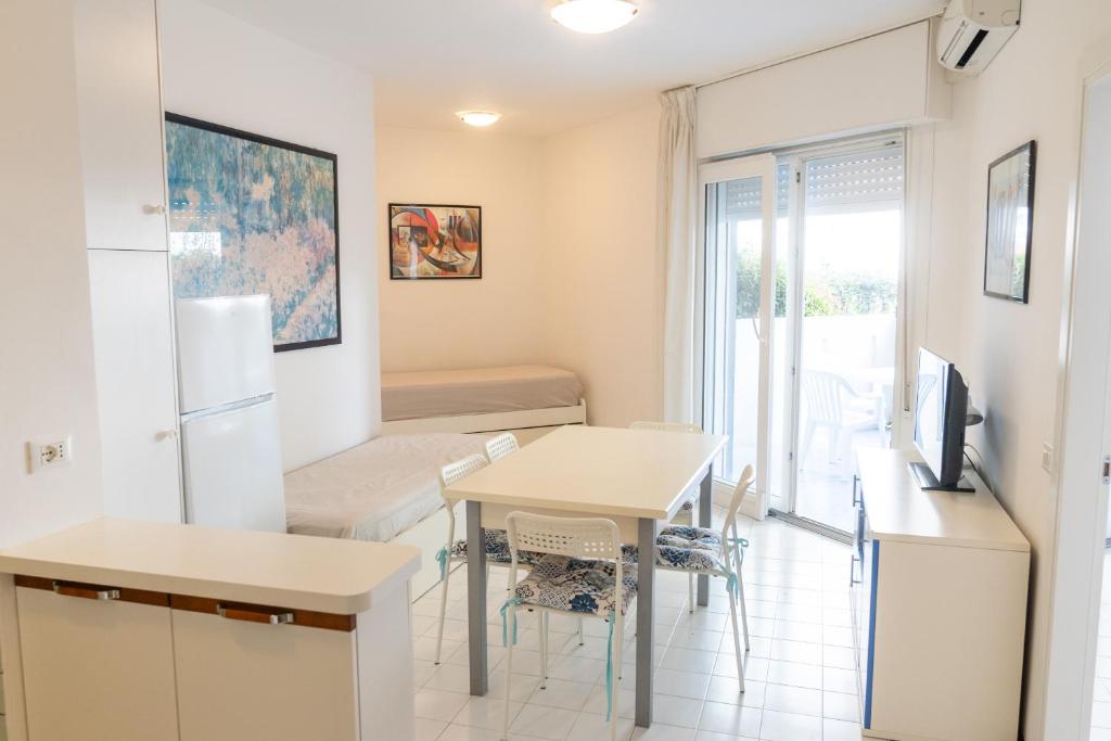 Appartamento Fronte Mare con Piscina Lignano Sabbiadoro MV5 - 4