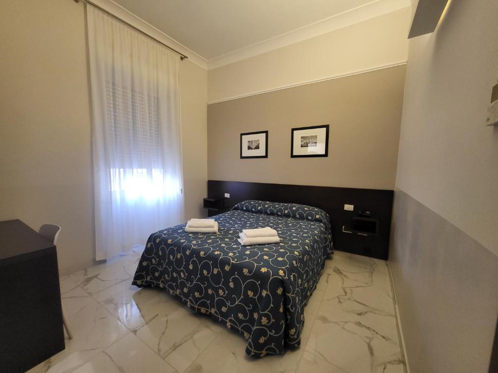 Club Hotel - 2