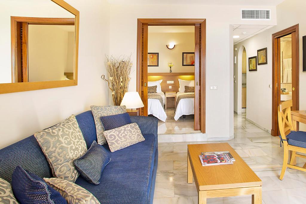 Sunset Beach Club Hotel Apartments — Hotel rooms in Benalmadena, Andalusia