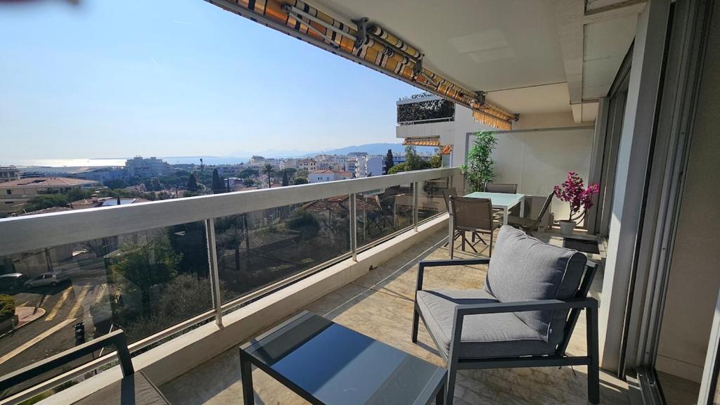 Le Syracuse - T2 - balcon vue mer - piscine - Parking - 2